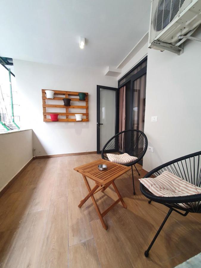 Tirana Center Piazza-In Apartment Bagian luar foto